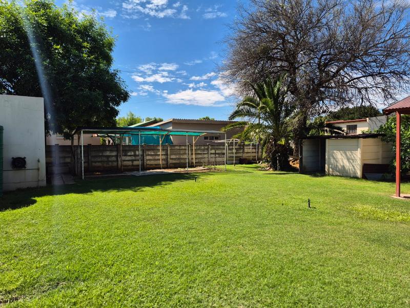 To Let 3 Bedroom Property for Rent in Meyerhof Free State